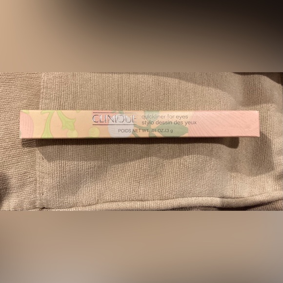 Clinique Other - Clinique Quickliner For Eyes